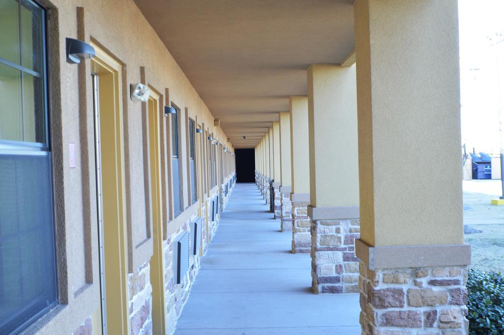 Scottish Inns Fort Worth Dış mekan fotoğraf